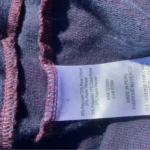 Travis Mathew Half Zip Pullover xxl - Picture 5 of 7